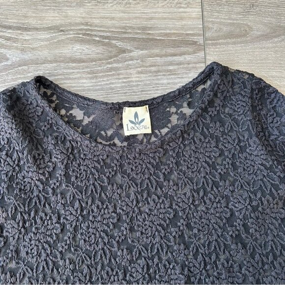 Local Semi Sheer Lace Flared Long Sleeve Top - Picture 5 of 14